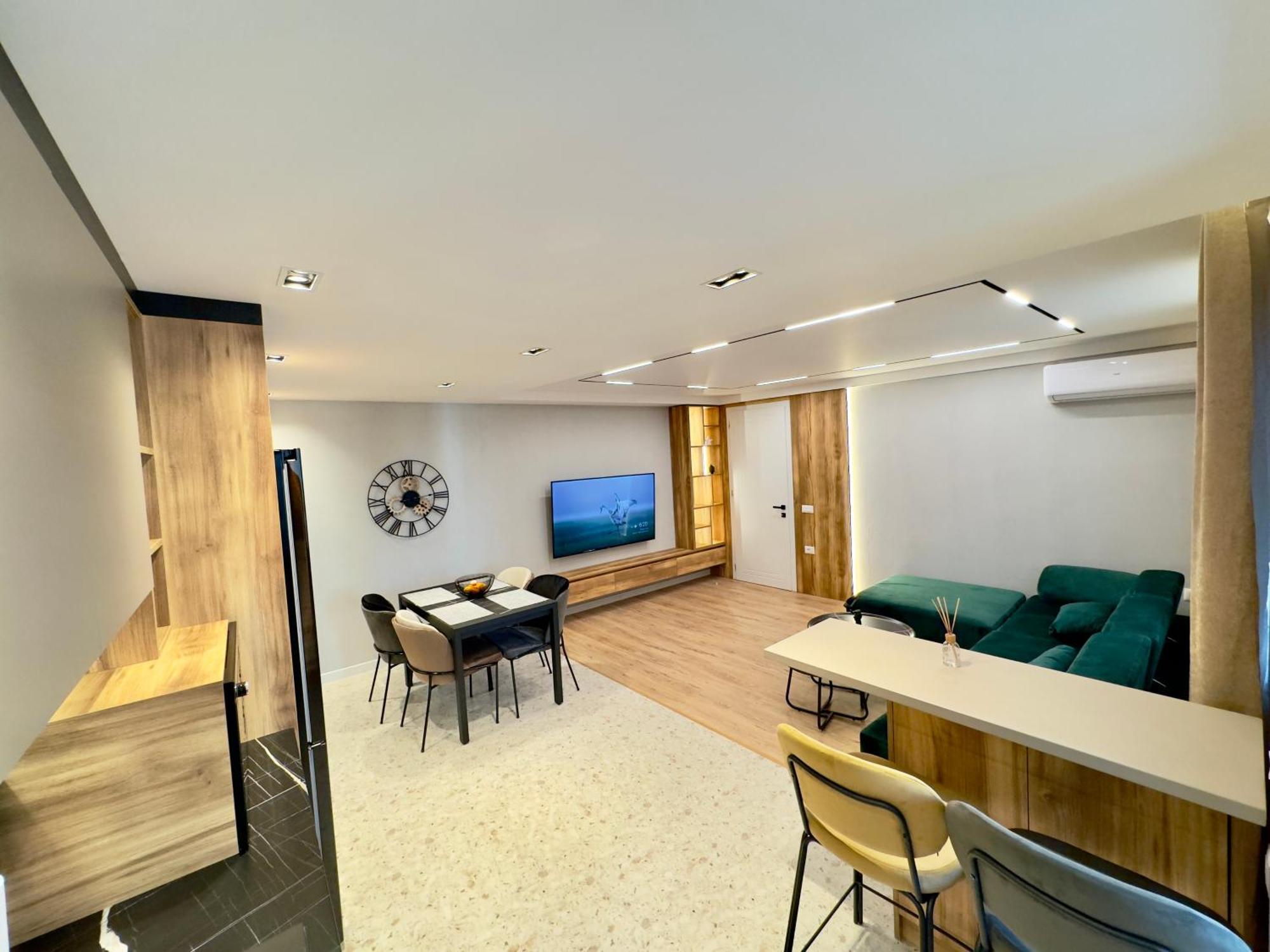 Soinn'S Apartament Tirana Exterior photo